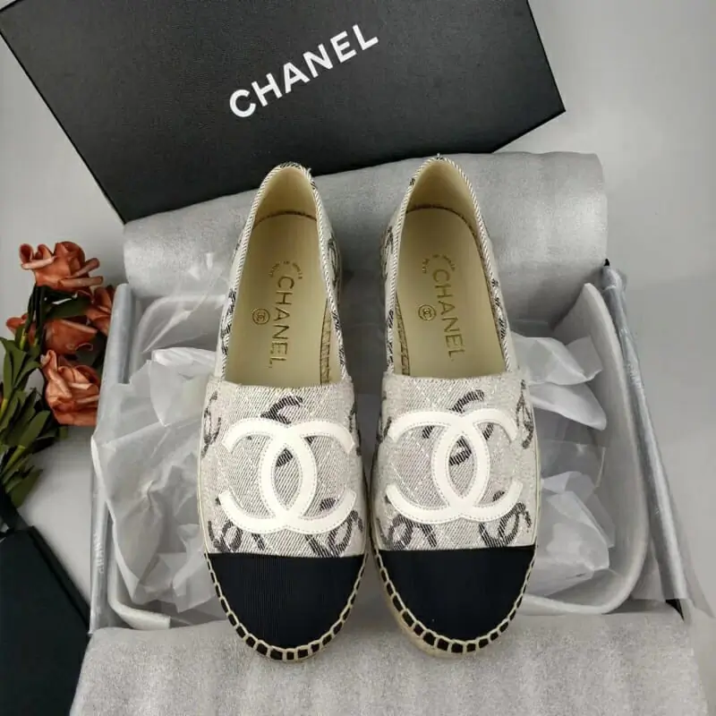 chanel flat chaussures pour femme s_12323031